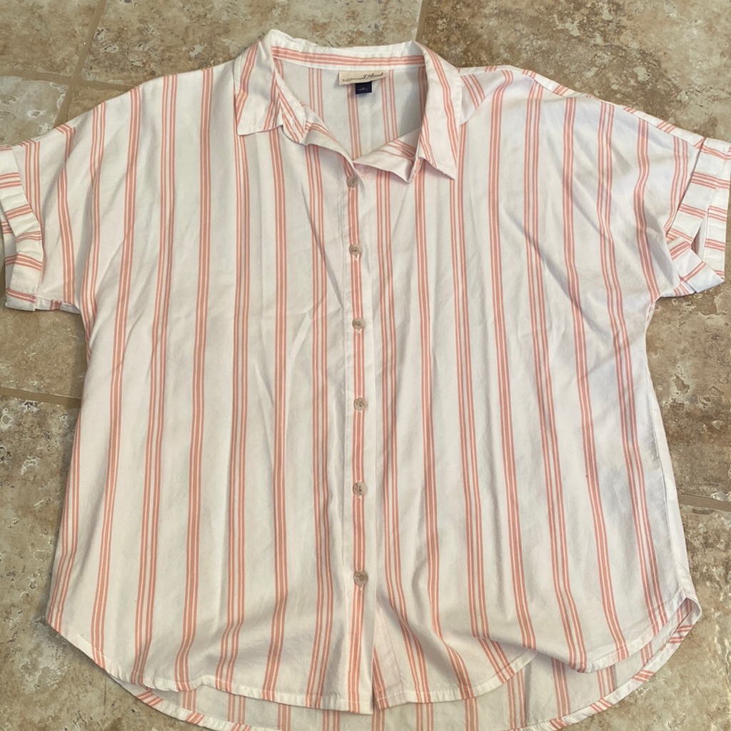 Universal Thread Button Down Collar Shirt
